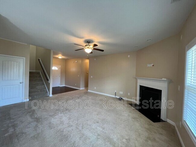 Building Photo - 93 Samuel Nicholas Dr