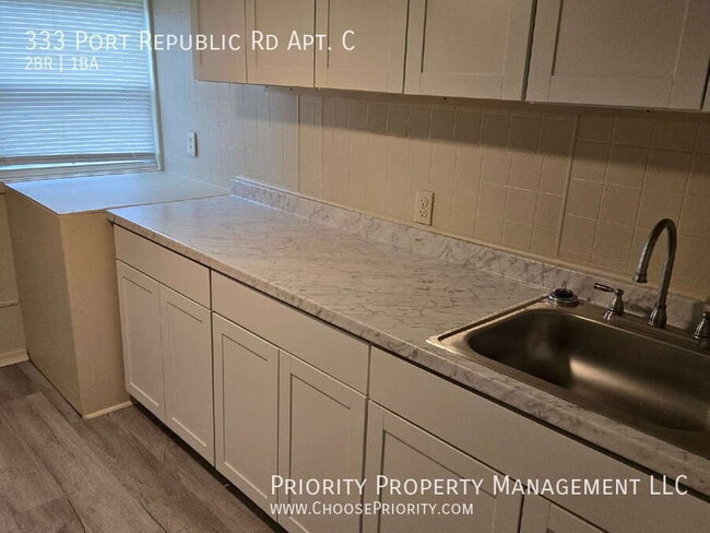Building Photo - 333 Port Republic Rd