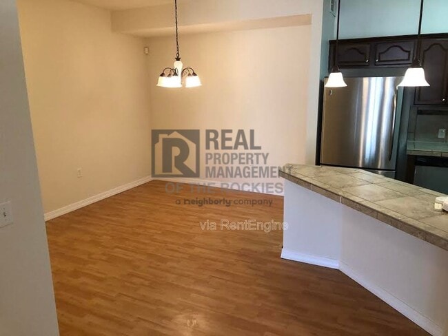 Foto del edificio - 2133 Krisron Rd