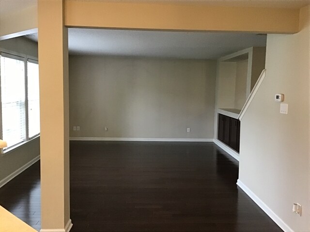 Foto del edificio - 10794 Timothy Ln