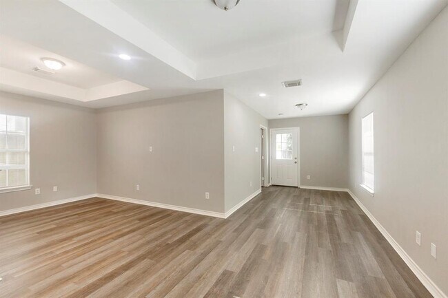 Building Photo - 11510 Palmsprings Dr