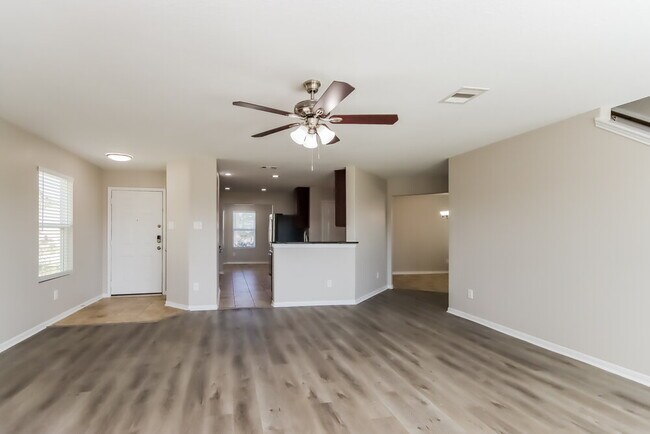 Foto del edificio - 9958 Chimney Swift Ln