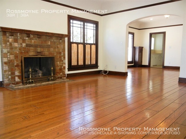 Foto del edificio - 1148 N Cedar St