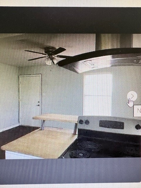 Building Photo - 849 Aspen Ln