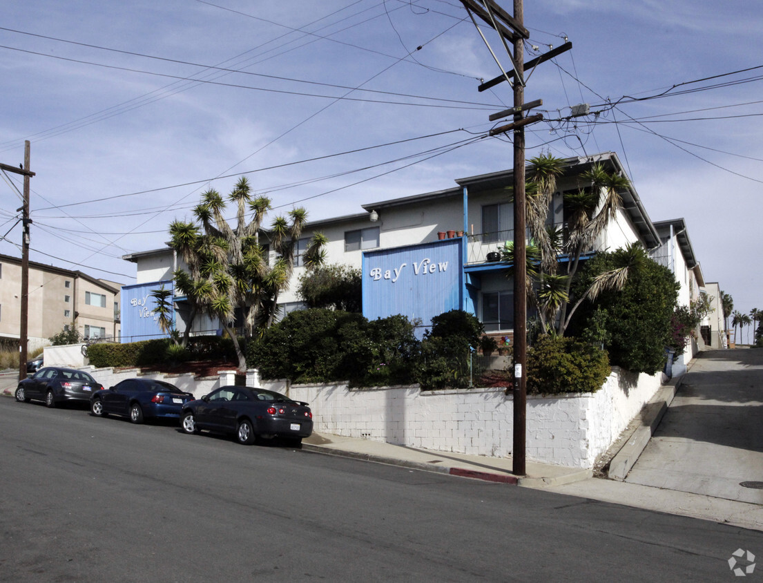 Primary Photo - Bay View Apartments