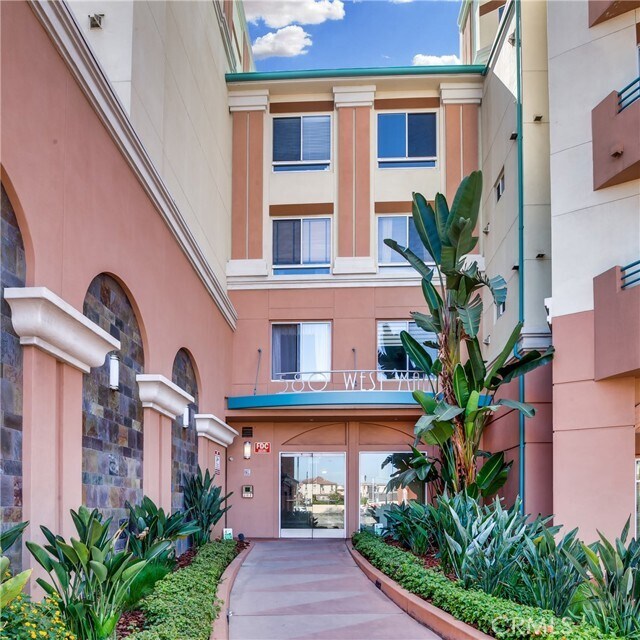 580 W Main St Unit 302, Alhambra, CA 91801 Condo for Rent in Alhambra