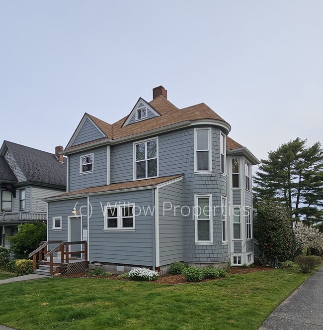 Building Photo - Charming One Bedroom in North Tacoma