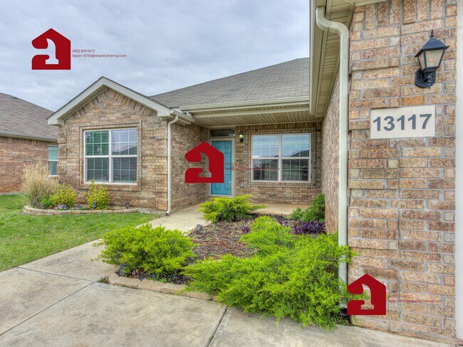 Building Photo - 13117 Camden Dr