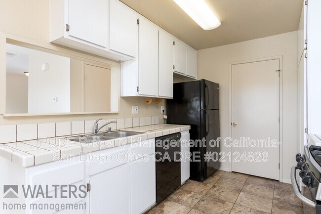 Building Photo - 4213 La Pinata Way