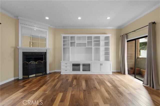 Foto principal - 7650 Topanga Canyon Blvd
