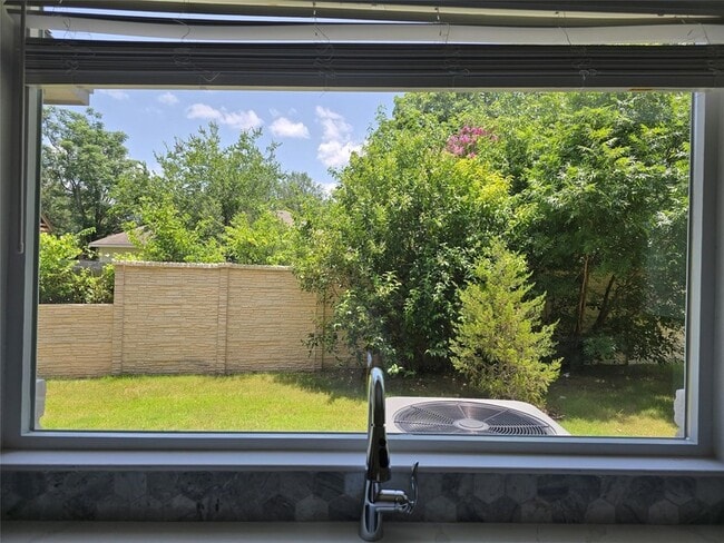 Foto del edificio - 2105 Tiger Trail