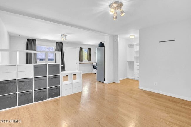 Building Photo - 821 N 3rd St