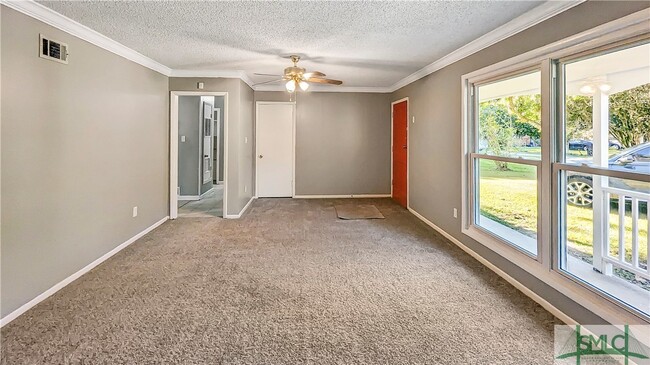 Building Photo - 322 Chatham Villa Dr