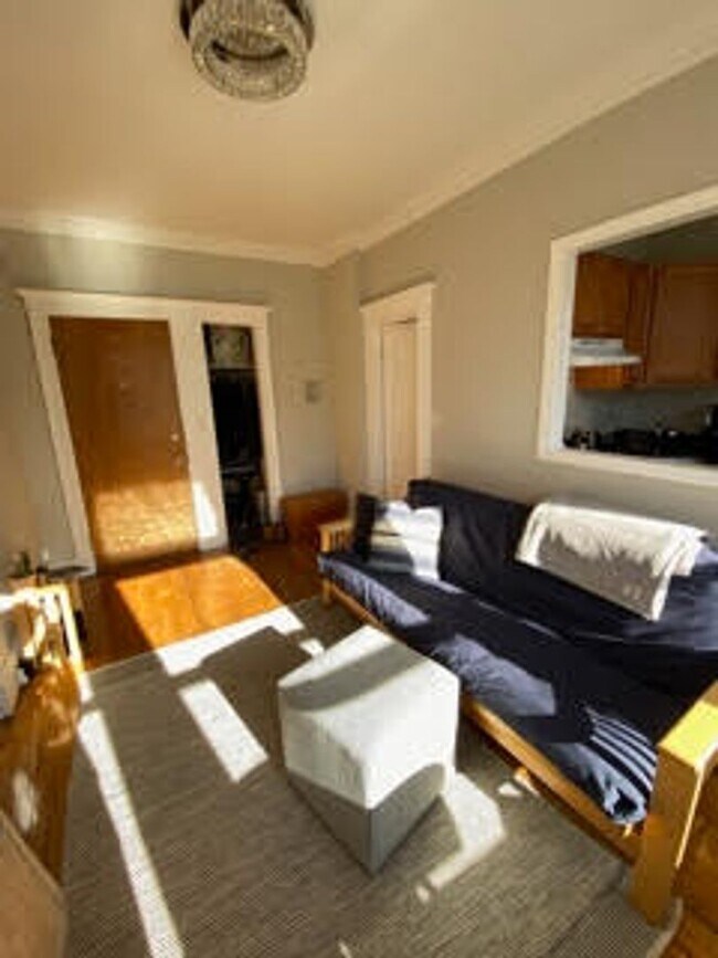 Foto del edificio - Really cool one bedroom in Allston