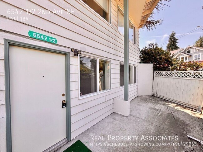 Foto del edificio - 6542 2nd Ave NE