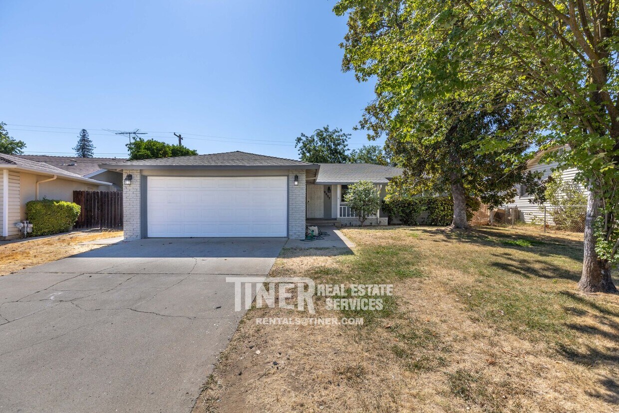 Primary Photo - Great 3 Bedroom 2 Bath In Rancho