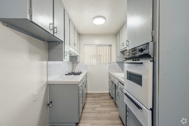 2 habitaciones, 2 baños - 842 pies cuadrados - Cocina - 217 W Tujunga Ave