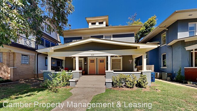 Foto del edificio - 3 br, 1.5 bath House - 825 NW 17th Street A