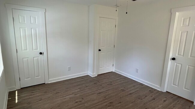Foto del edificio - Room in Single Family Home on Quartz Ct