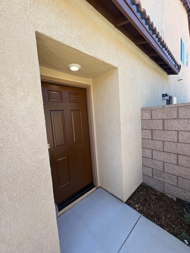 Foto del edificio - 30601 Corte Hermoso