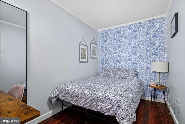 Foto del edificio - 116 W Montgomery Ave