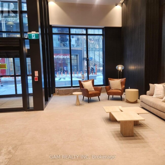 Photo du bâtiment - 20 Soudan Ave