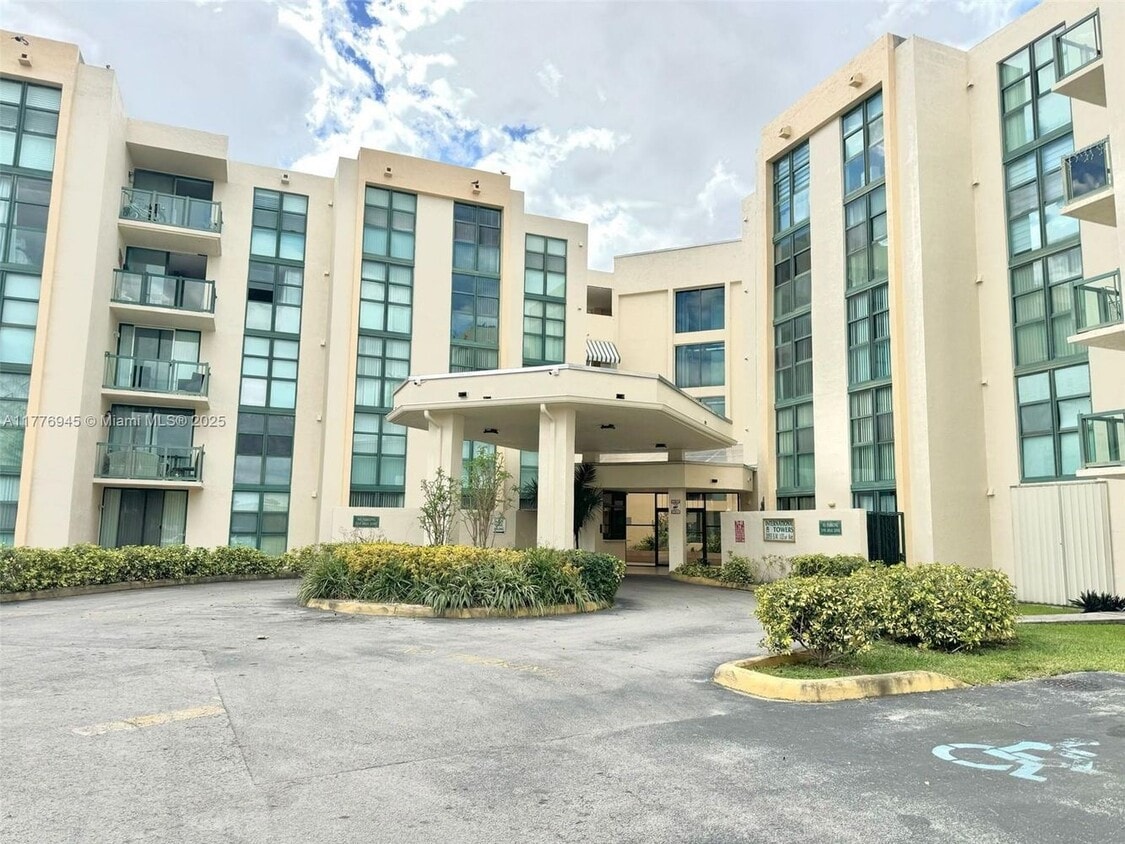Primary Photo - 2055 SW 122nd Ave