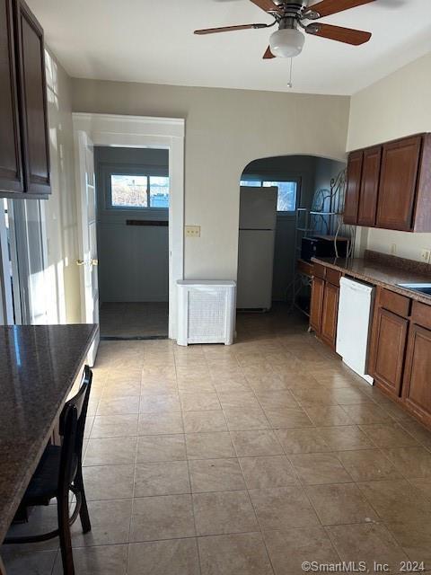 Building Photo - 130 Clark St