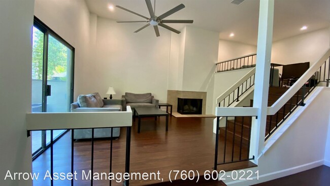 Building Photo - 3 br, 2.5 bath House - 3236 Caminito Eastb...