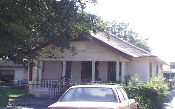 Foto principal - 2159 Mountain View Rd