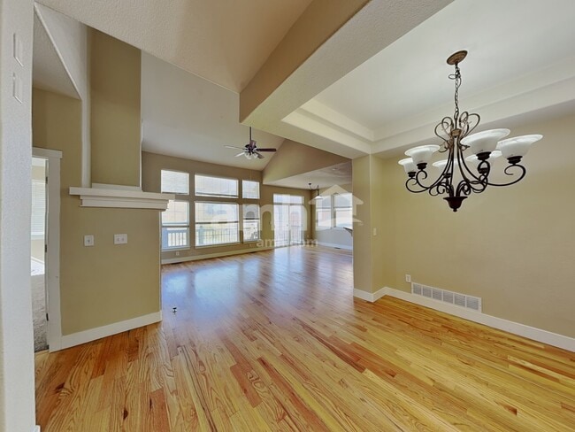 Building Photo - 21507 E Smoky Hill Rd