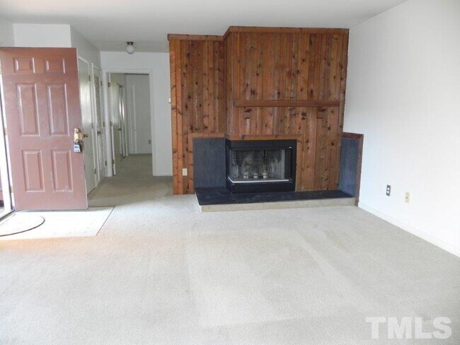 Foto del edificio - 340 Summerwalk Cir