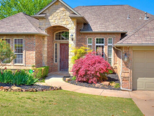 Building Photo - Elegant 3-Bedroom Home in Thornbrooke Village – All Bills Paid