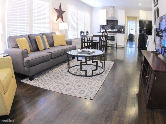 2 Br 1 Bath 17 Williams St Sw Apartment For Rent In Grand