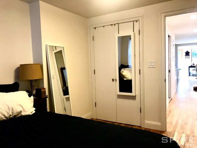 Building Photo - 132 Bergen St