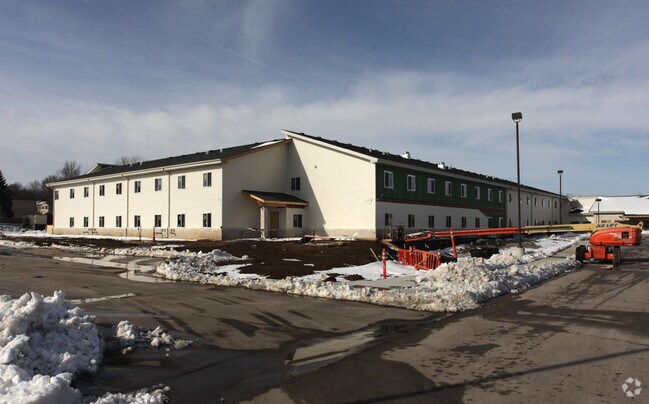 Building Photo - Trinity Courtyard
