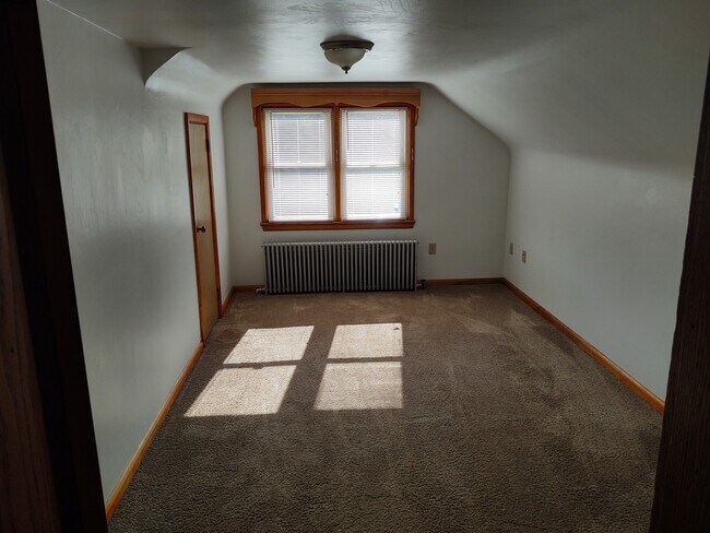 Bedroom - 757 Latrobe Crabtree Rd