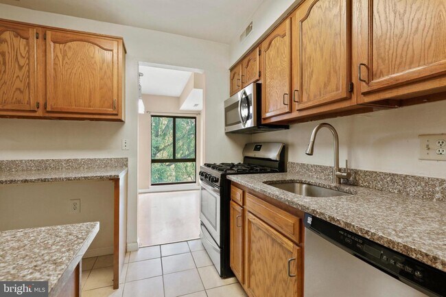 Foto del edificio - 6089 Majors Ln