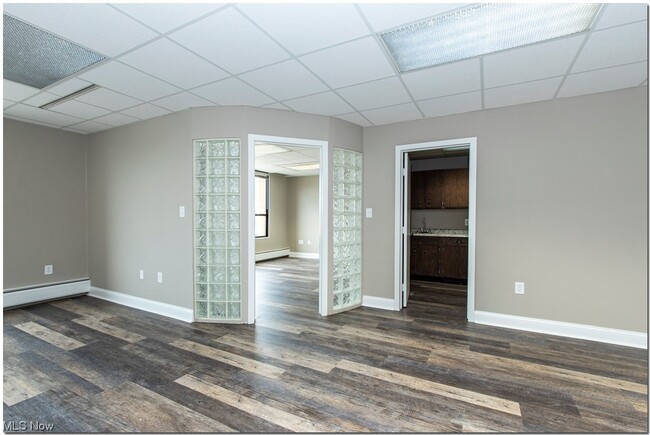 Building Photo - 21851 Center Ridge Rd