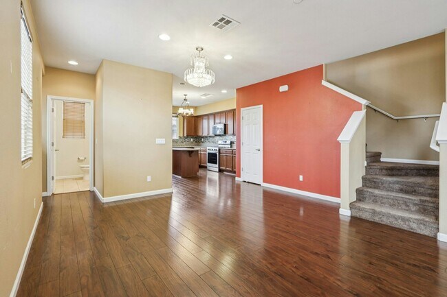 Foto del edificio - 5807 Via Lugano