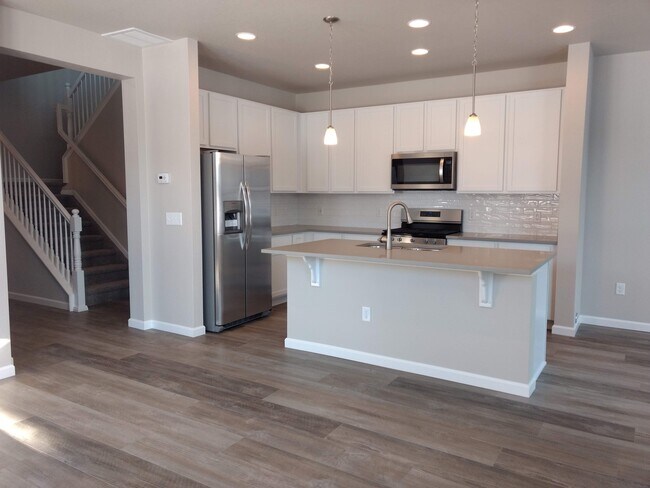 Building Photo - 15533 W 65th Ave