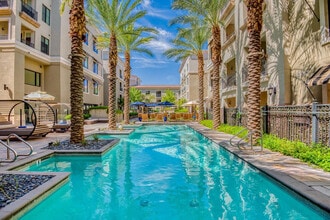 Building Photo - Broadstone Waterfront