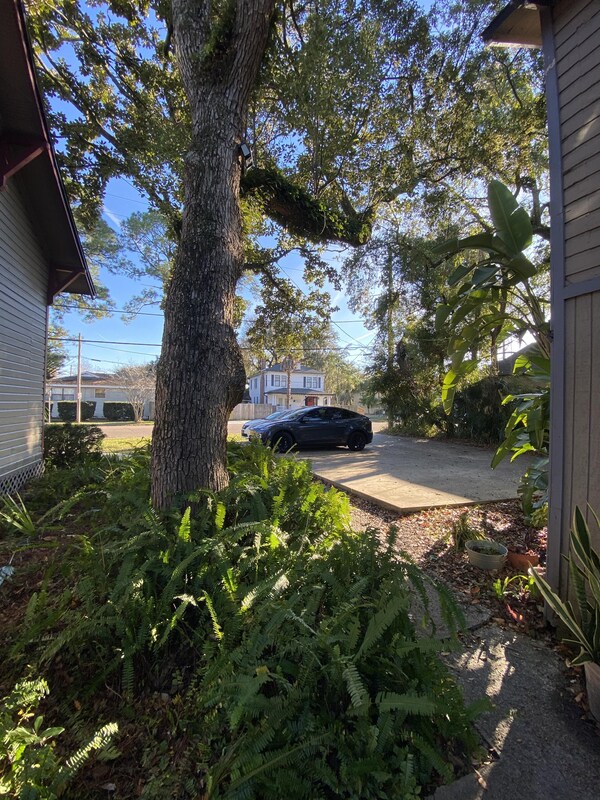 Foto del edificio - 1525 Landon Ave