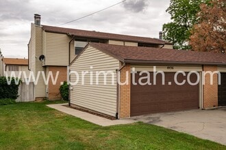 Building Photo - 4456 S Albright Dr