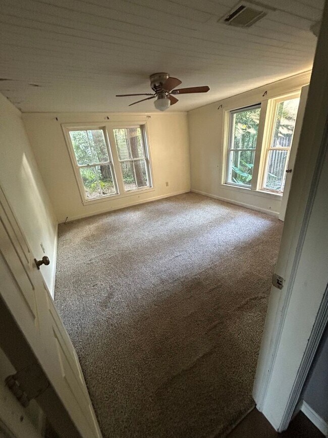 Foto del edificio - 3 Bedroom Single Family Home in Savannah