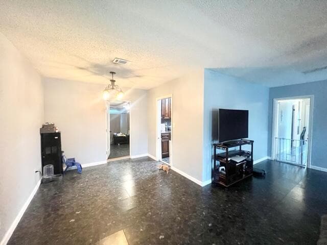 Building Photo - 333 Edge Ave