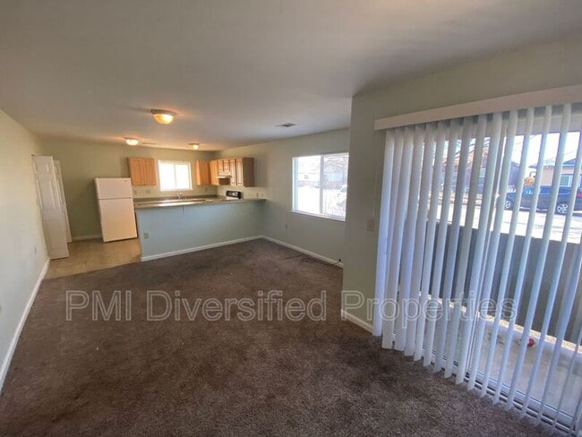 Building Photo - 925 Prater Way