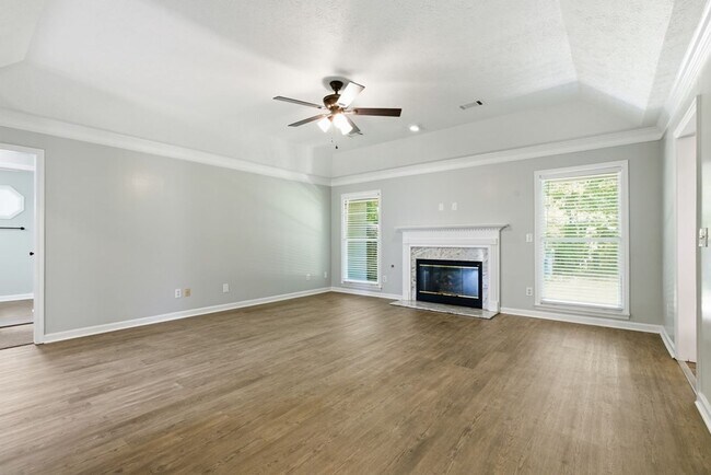 Foto del edificio - FOR RENT in NORTH COLUMBUS / DOUBLE CHURCHES AREA