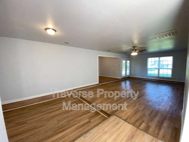 Foto del edificio - 6928 Alexandria Ct