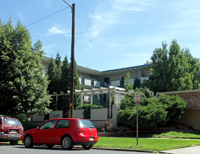 Building Photo - The Delano